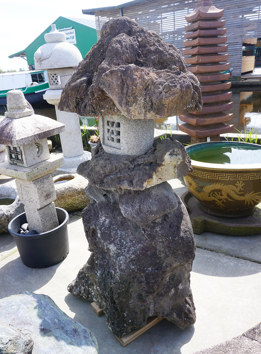 Buy Chokai Yamadoro, Japanese Stone Lantern for sale - YO01010384