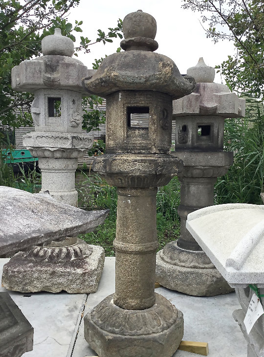 Buy Kasuga Gata Ishidoro, Japanese Stone Lantern for sale - YO01010162