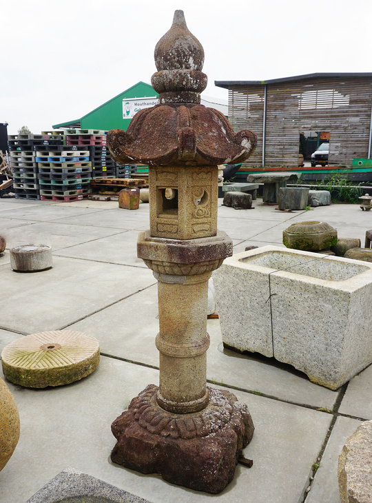 Buy Kasuga Gata Ishidoro, Japanese Stone Lantern for sale - YO01010337