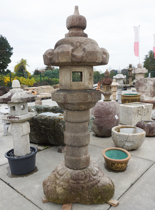 Buy Taihei Gata Ishidoro, Japanese Stone Lantern for sale - YO01010335