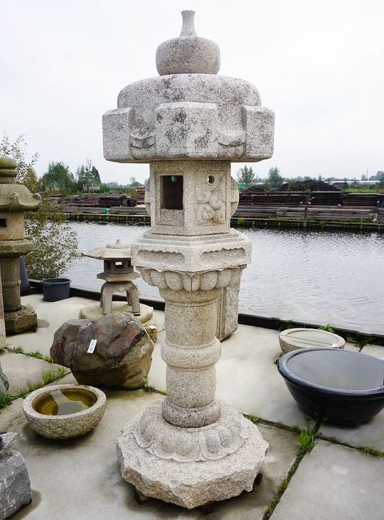 Buy Taihei Gata Ishidoro, Japanese Stone Lantern for sale - YO01010348