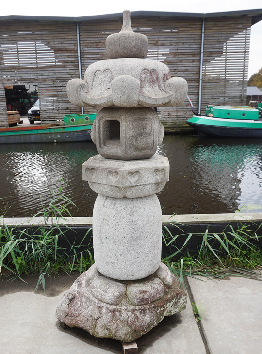 Buy Zendo-ji Gata Ishidoro, Japanese Stone Lantern for sale - YO01010325