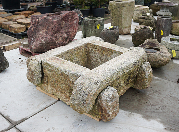 Buy Izutsu, Japanese Stone Well Enclosure for sale - YO07010102