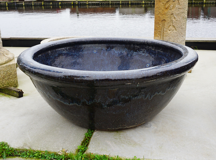 Buy Konpeki Mizubachi, Traditional Japanese Deep Blue Water Pot for sale - YO07010149