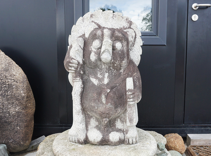 Buy Tanuki, Japanese Stone Statue for sale - YO07010168