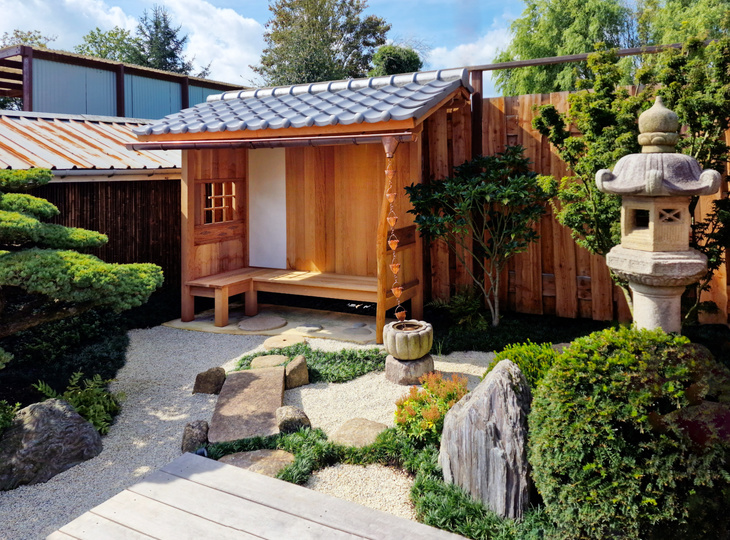 Japanese Garden Landscaping Koshikake Kasuga Stone Lantern Bridge Rain Chain Japanese Garden Landscaping Koshikake Kasuga Stone Lantern Bridge Rain Chain